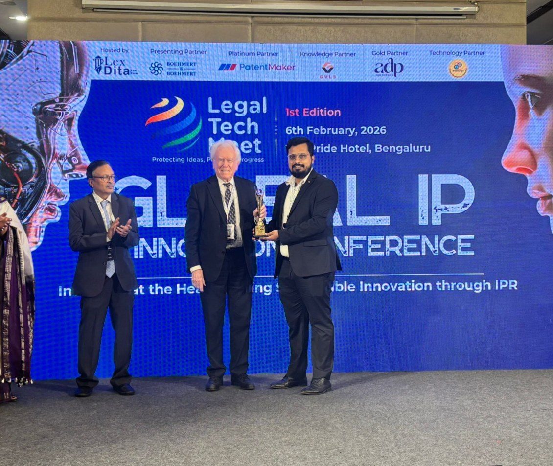 Sanath M V receiving Law Firm of the Year – Innovation Focus at Legal Tech Meet 2026