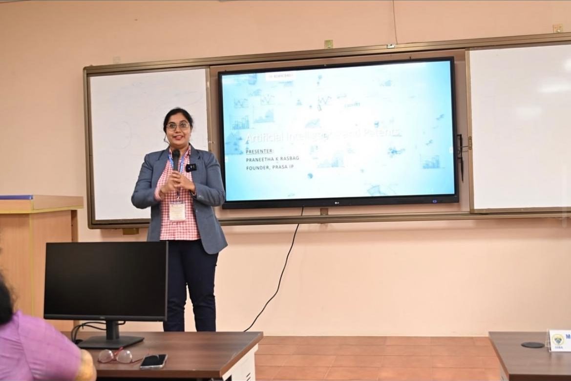 Praneetha K Rasbag presenting Artificial Intelligence and Patents in Davangere, 2024